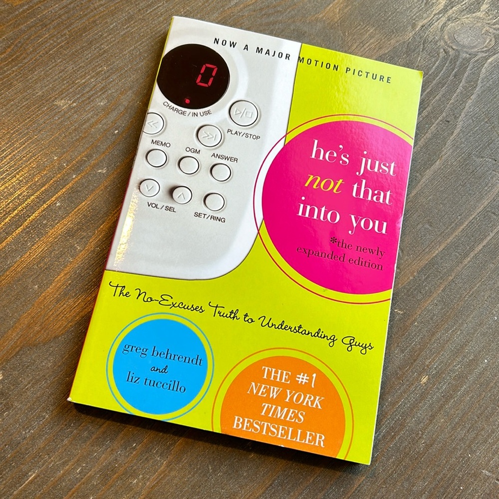 He’s Just Not That Into You - Book